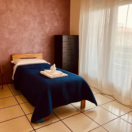 Contea 1 Appartement *