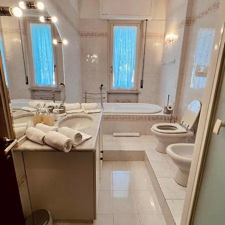 Apartman Contea 1 *