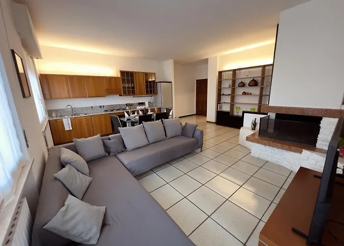 Contea 1 아파트 *